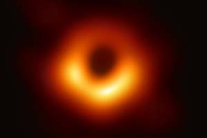 Svarta hålet i centrum av M87