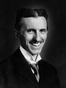 Nikola Tesla vid god vigör (Courtesy Nikola Tesla Museum)